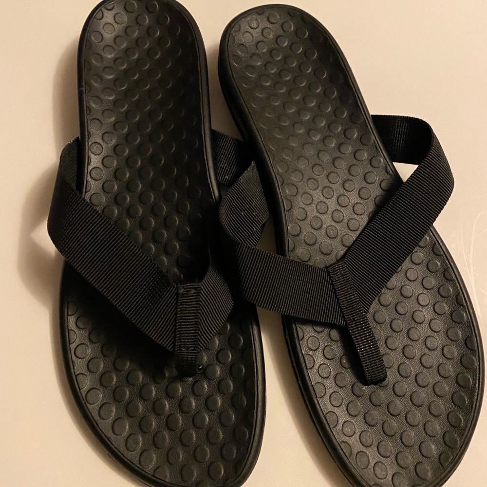 Flip flops